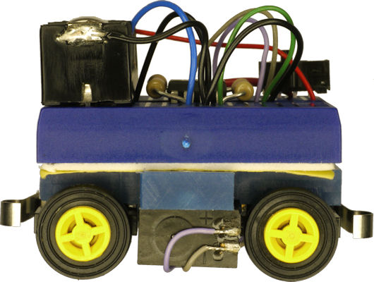 Side view of simple back and forth robot