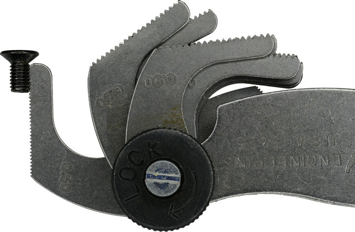 Measuring screw threads