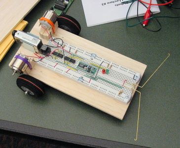 Click to see a movie of Mike's BASIC Stamp robot