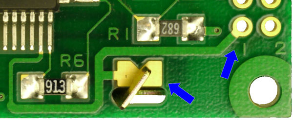 Thick trace connected to frame