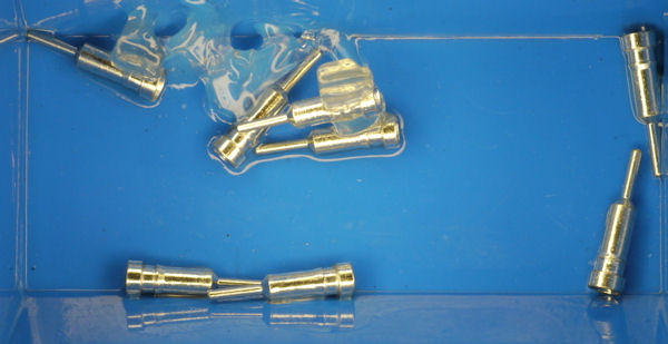 Pins after washing away DIP carrier