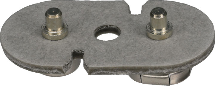 9V snap peg has larger diameter to provide space