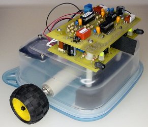 Roundabout installed on a Ziploc container